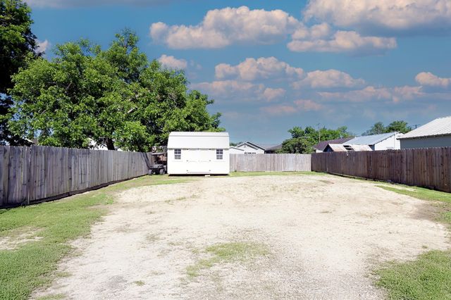 522 St Charles St, Thibodaux, LA 70301