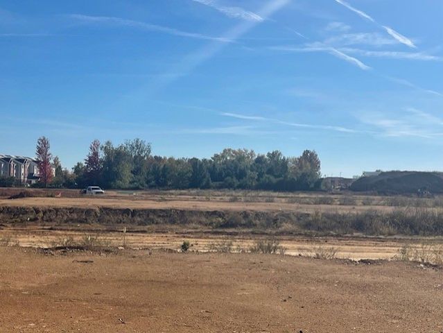 901 SE Walton Boulevard, Bentonville, AR 72712