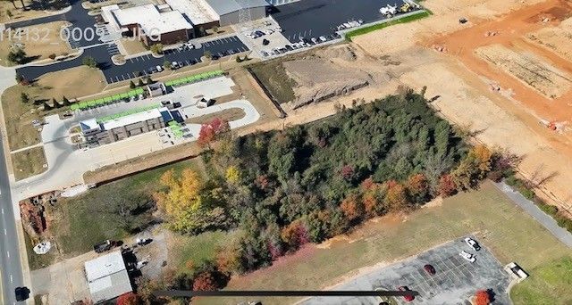 901 SE Walton Boulevard, Bentonville, AR 72712