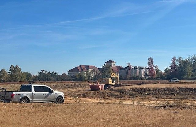 901 SE Walton Boulevard, Bentonville, AR 72712