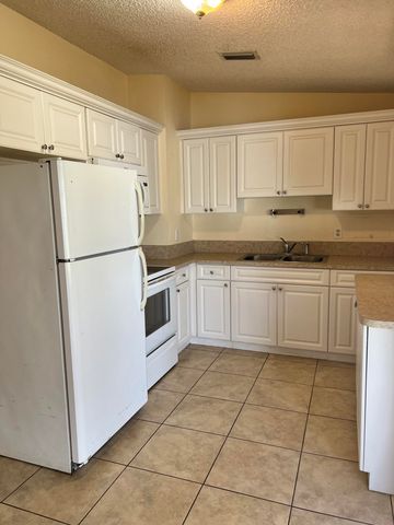 3031 French Avenue, Lake Worth, FL 33461