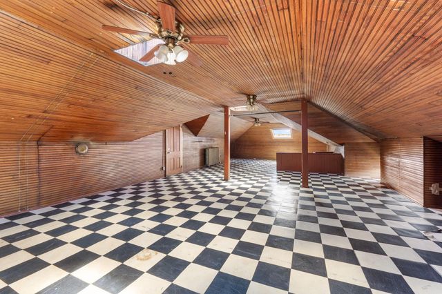 63 Smith Place, Columbus, OH 43201