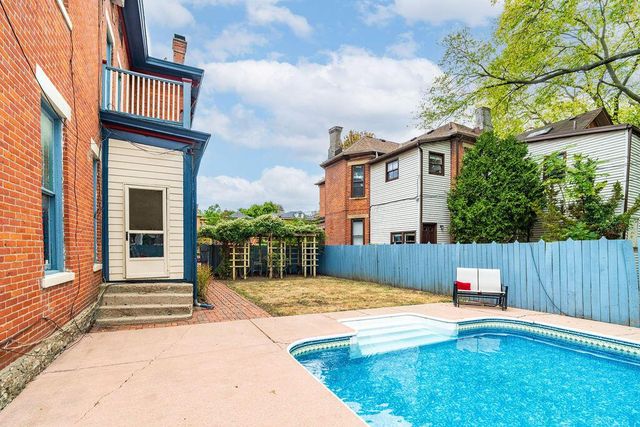 63 Smith Place, Columbus, OH 43201