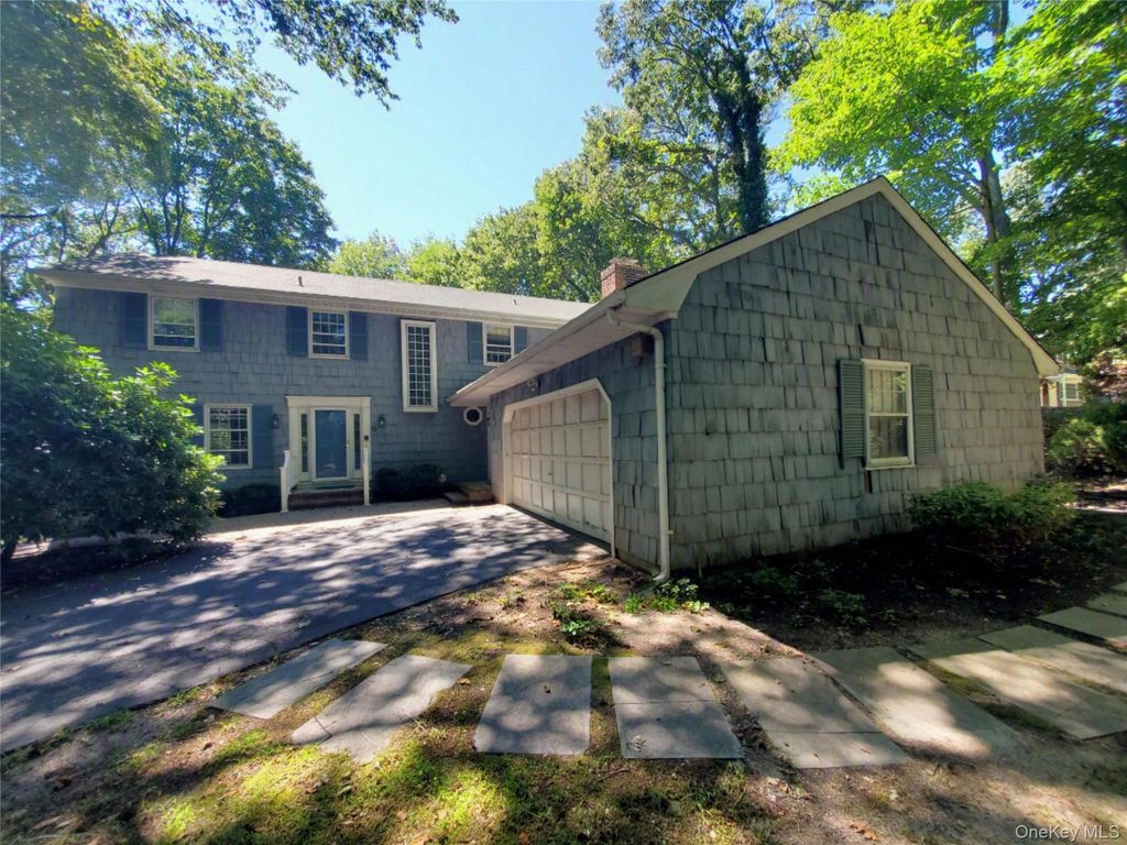 31 Sands Lane, Port Jefferson, NY 11777 — exterior