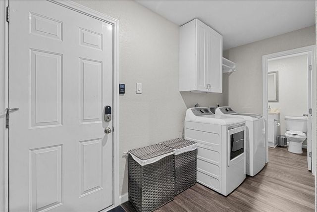 15431 Wandering Trail, Friendswood, TX 77546