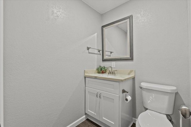 15431 Wandering Trail, Friendswood, TX 77546