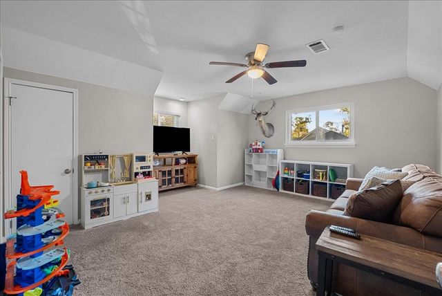 15431 Wandering Trail, Friendswood, TX 77546