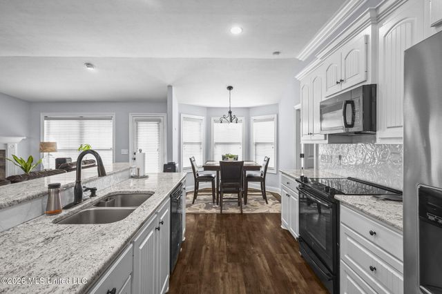 518 Westfield Drive, Pearl, MS 39208