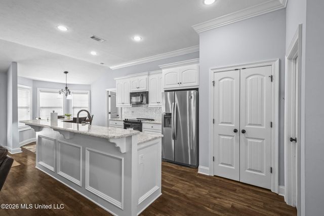 518 Westfield Drive, Pearl, MS 39208