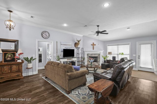 518 Westfield Drive, Pearl, MS 39208