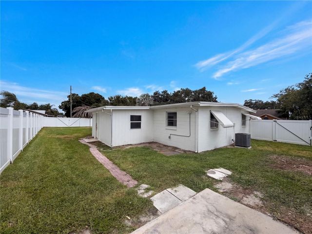 119 LANTERN LANE, Winter Haven, FL 33884