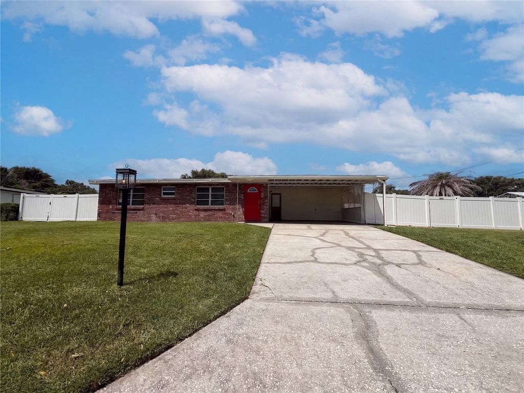 119 LANTERN LANE, Winter Haven, FL 33884