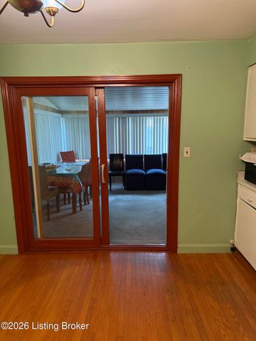 2237 Thurman Dr, Louisville, KY 40216