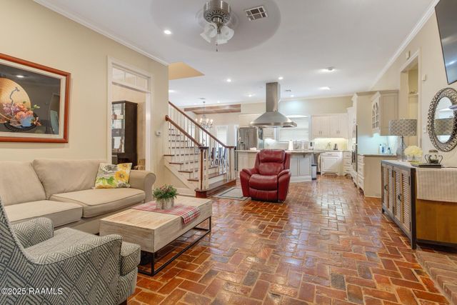 115 Westfield Drive, Lafayette, LA 70503