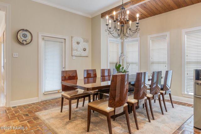 115 Westfield Drive, Lafayette, LA 70503