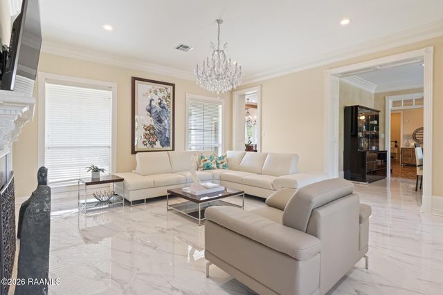 115 Westfield Drive, Lafayette, LA 70503