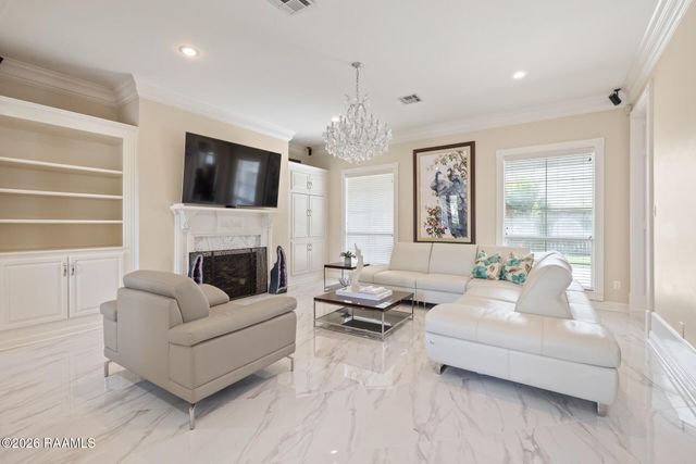 115 Westfield Drive, Lafayette, LA 70503