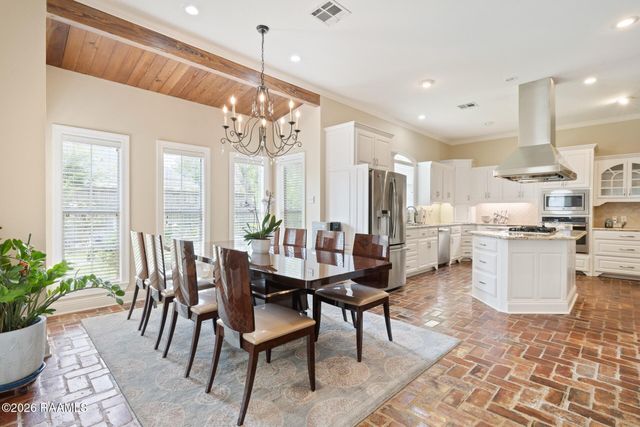 115 Westfield Drive, Lafayette, LA 70503