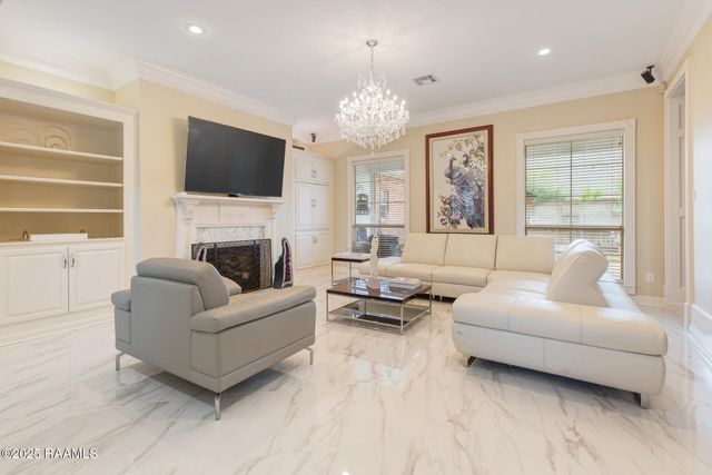 115 Westfield Drive, Lafayette, LA 70503