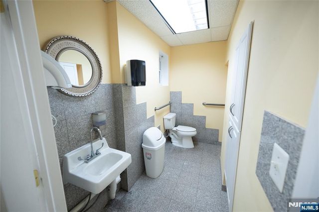 139 S Main Street, Hackensack, NJ 07601