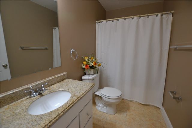517 Pleasant Street, Pawtucket, RI 02860