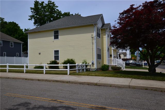 517 Pleasant Street, Pawtucket, RI 02860