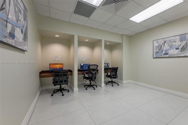 3001 S Ocean Drive 1513, Hollywood, FL 33019