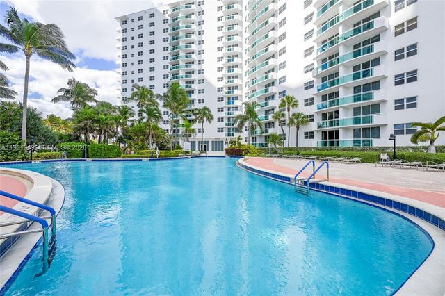 3001 S Ocean Drive 1513, Hollywood, FL 33019