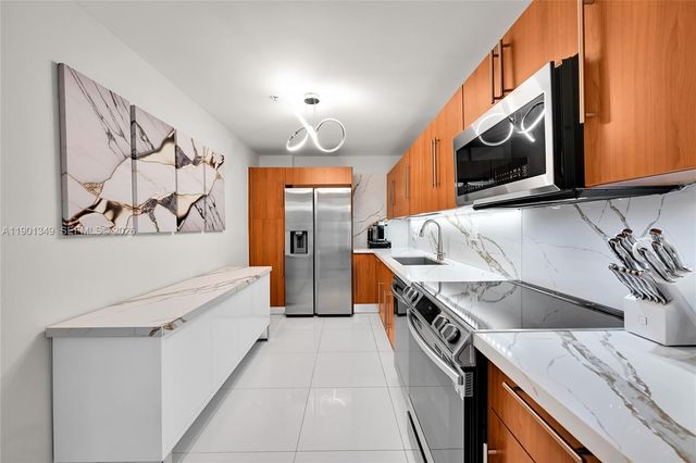 3001 S Ocean Drive 1513, Hollywood, FL 33019