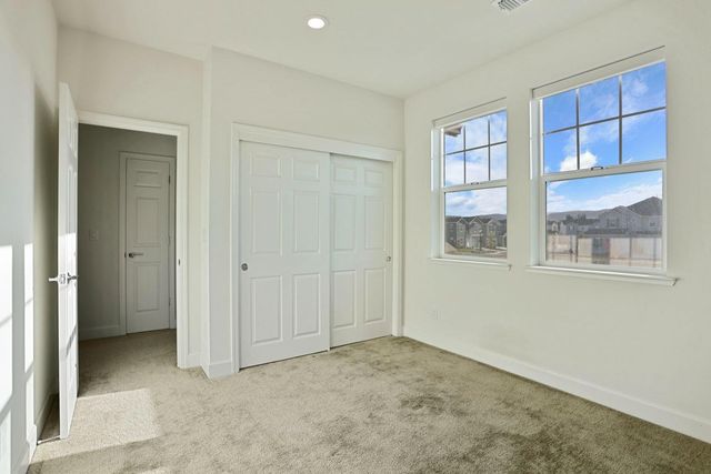 3081 Rio Grande Dr, Tracy, CA 95377