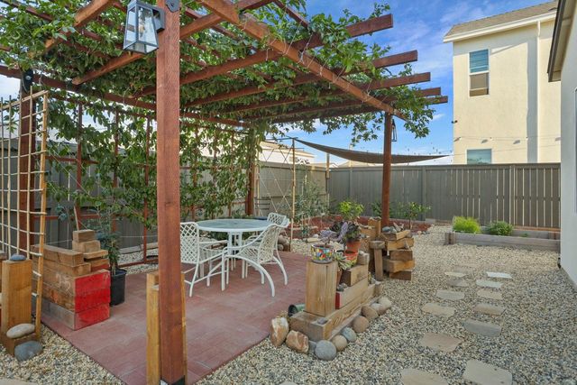 3081 Rio Grande Dr, Tracy, CA 95377