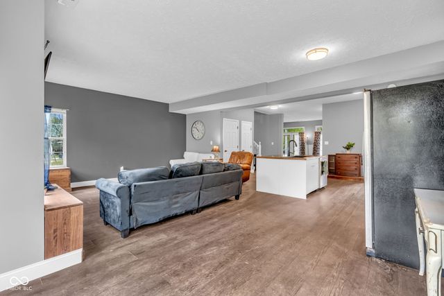 6021 E Terhune Court, Camby, IN 46113