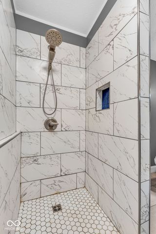 6021 E Terhune Court, Camby, IN 46113