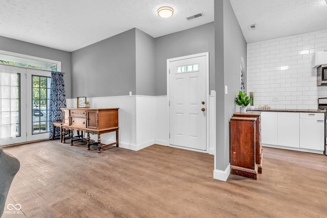 6021 E Terhune Court, Camby, IN 46113