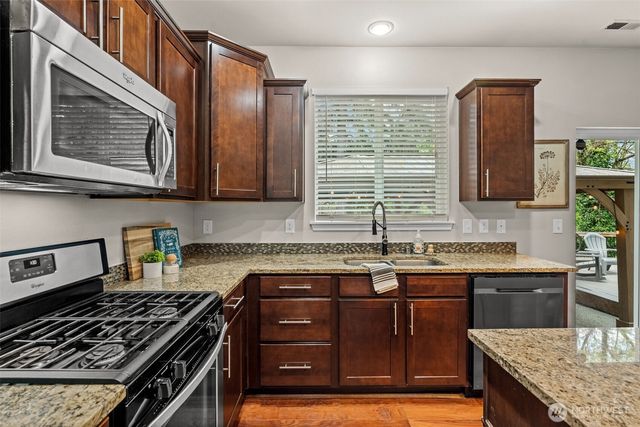 13914 101st Avenue Ct NW, Gig Harbor, WA 98329