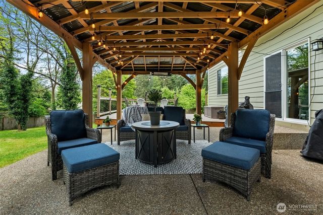 13914 101st Avenue Ct NW, Gig Harbor, WA 98329