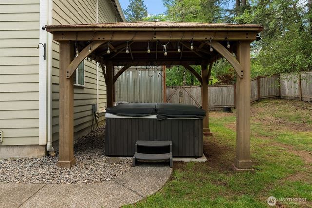 13914 101st Avenue Ct NW, Gig Harbor, WA 98329