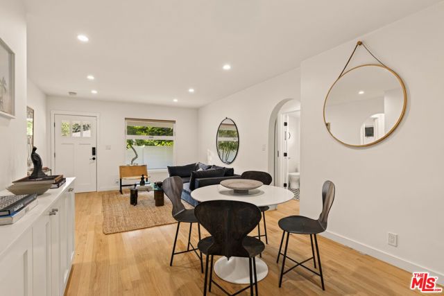 670 Olive Street, Los Angeles, CA 90291