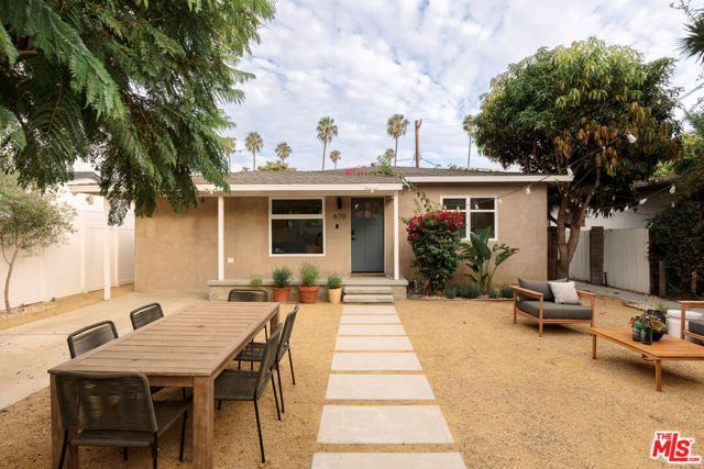 670 Olive Street, Los Angeles, CA 90291