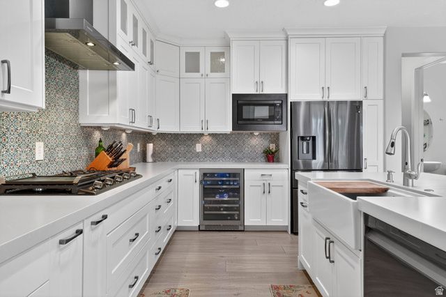 8528 S OTTER CREEK DR, West Jordan, UT 84081