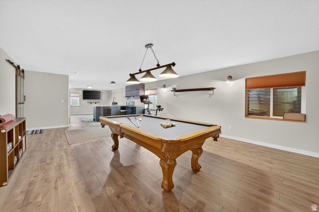 8528 S OTTER CREEK DR, West Jordan, UT 84081