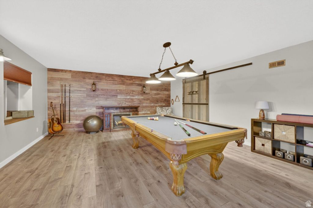 Image 40 of property listing at 8528 S OTTER CREEK DR, West Jordan, UT 84081