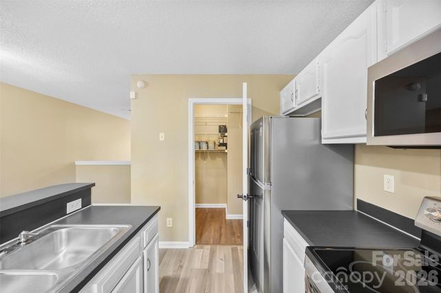 3105 Summercroft Lane, Charlotte, NC 28269