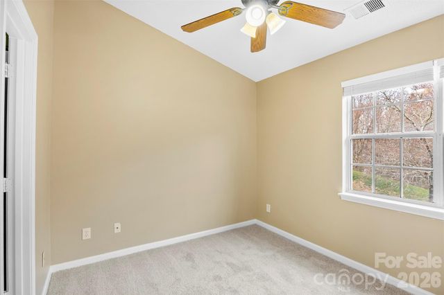 3105 Summercroft Lane, Charlotte, NC 28269