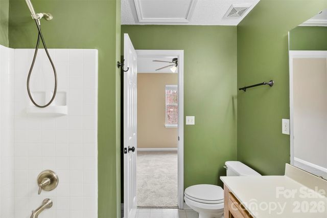 3105 Summercroft Lane, Charlotte, NC 28269