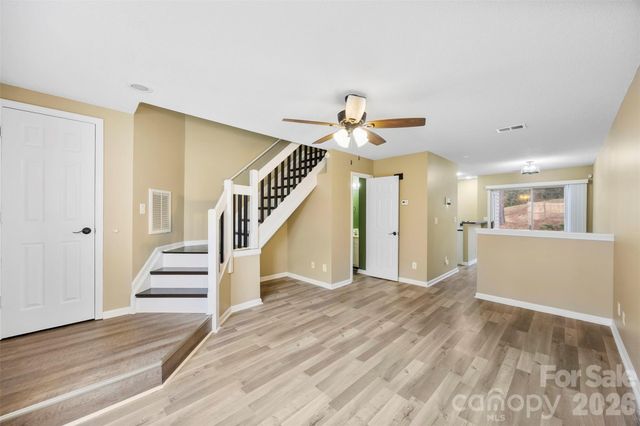 3105 Summercroft Lane, Charlotte, NC 28269