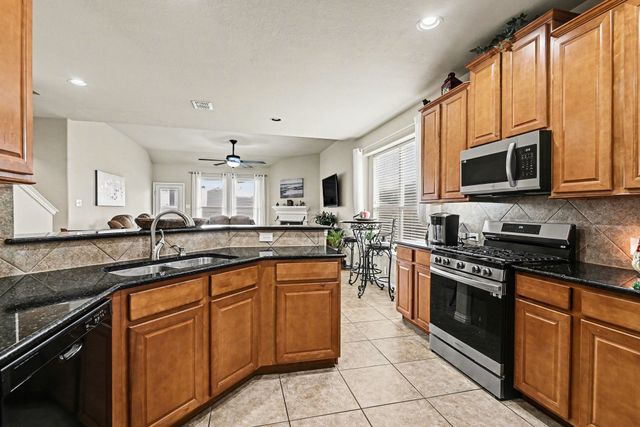 14016 Tanglebrush Trail, Haslet, TX 76052