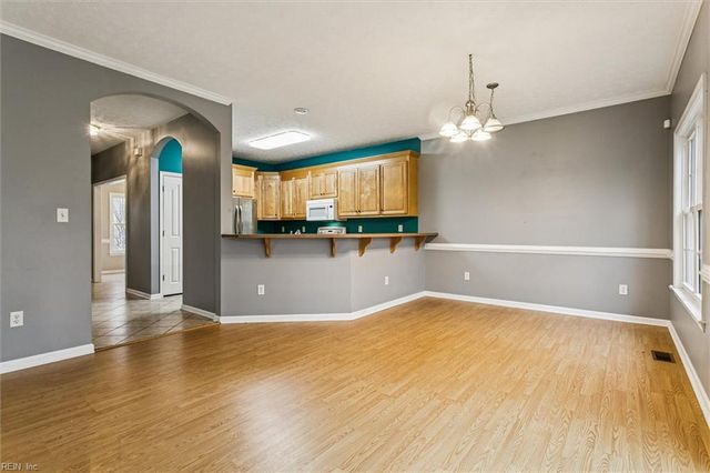 314 Oak Ridge DR, Newport News, VA 23603