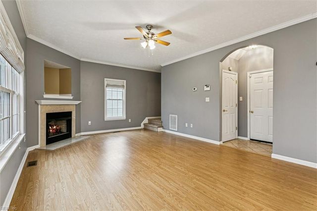 314 Oak Ridge DR, Newport News, VA 23603