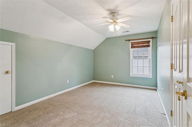 314 Oak Ridge DR, Newport News, VA 23603